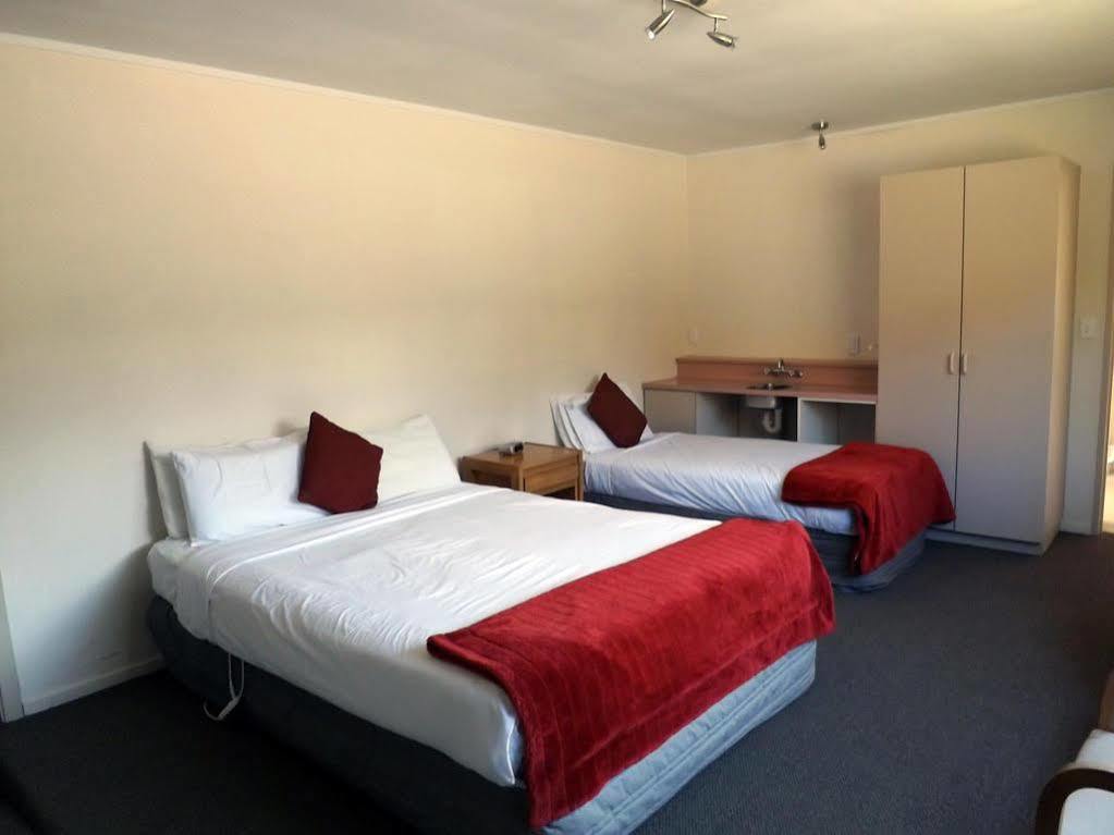 Motel Karaka Tree